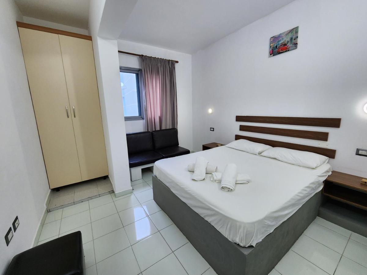 Blue Apartments Vlorë Exterior foto